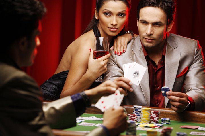 lapak app running on iOS and Android devices showing slot games interface
